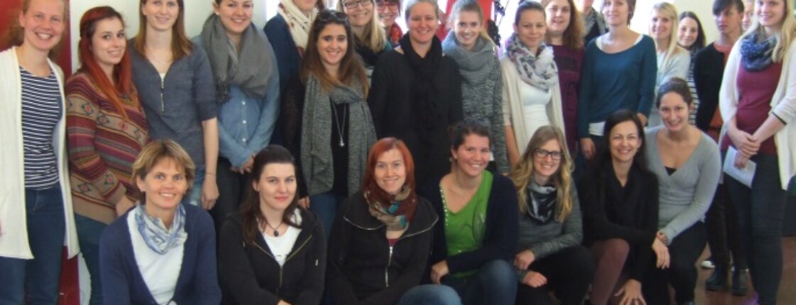 Die Klasse 1SK in der Hauptbibliothek der Universität Salzburg